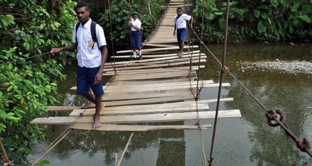 Jembatan-Gantung-papua-620x330