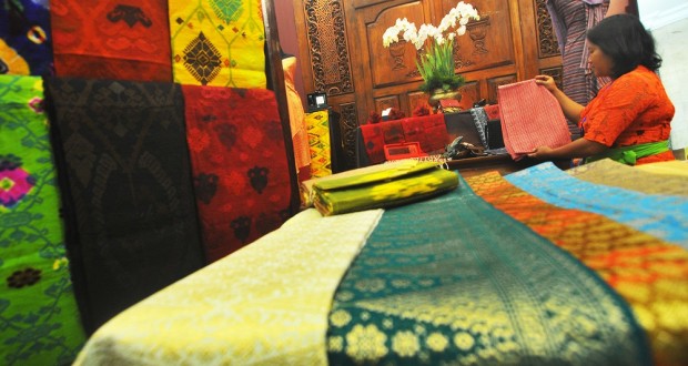 Ketergantungan-Bahan-Baku-Impor-110414-zk-3-620x330