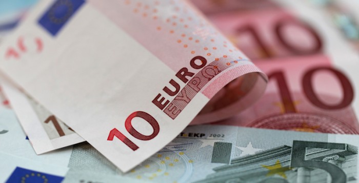 rollen geduldig Onafhankelijk Kurs Euro-Dollar Tertekan Lagi Setelah Kemarin Melonjak ke 2 Minggu  Tertinggi - Vibizmedia.com