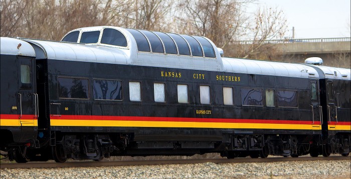 Kansas_City_Southern2-700x357