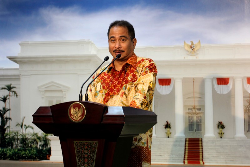 Menteri Pariwisata Arief Yahya Memberikan Keterangan Pers Usai Rapat Terbatas Bersama Presiden Jokowi Membahas Upaya Pemerintah Meningkatkan Pariwisata Di Indonesia, Rabu 24 Juni 2015