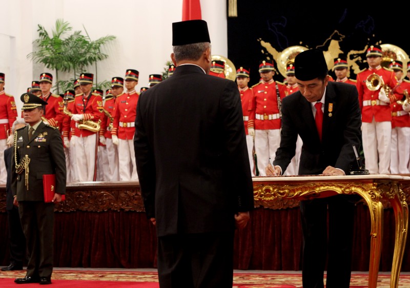 Presiden Joko Widodo Melantik 9 Anggota Komisi Kejaksaan Di Istana Merdeka, 6 Agustus 2015