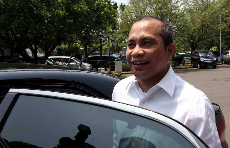 Menteri Desa Pembangunan Daerah Tertinggal dan Transmigrasi Marwan Jafar Menemui Presiden Joko Widodo Di Istana Kepresidenan Membahas Dana Desa