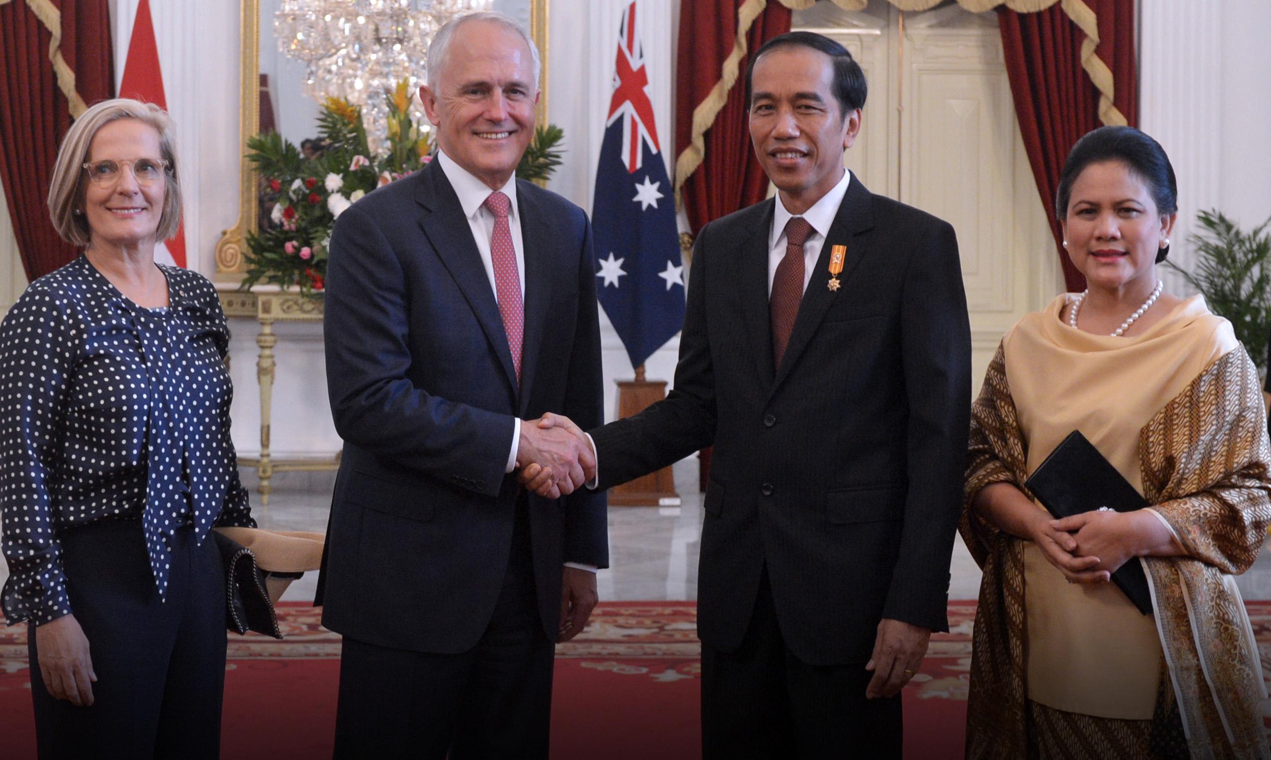 Presiden RI Joko Widodo Menerima Kunjungan Perdana Menteri Australia, Y.M Tuan Malcolm Turnbull, beserta Nyonya Lucy Turnbull di Istana Merdeka