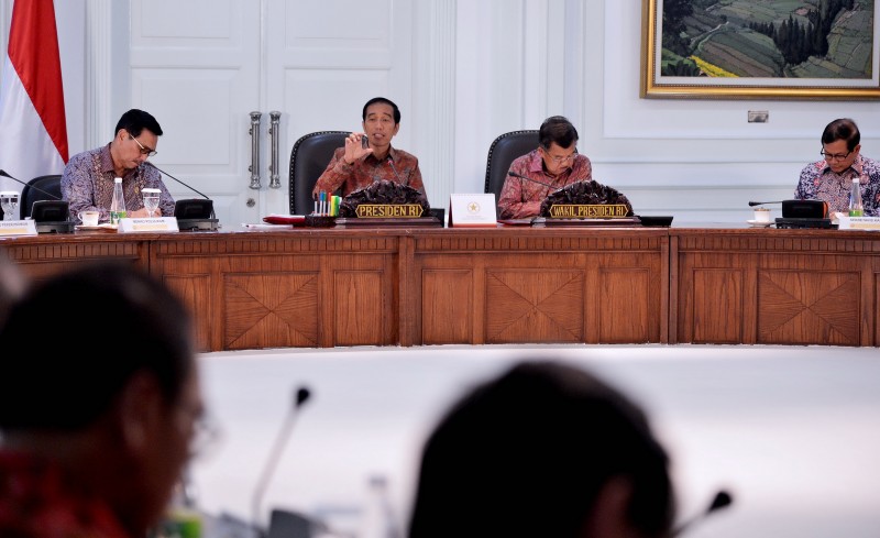 Presiden Joko Widodo Memimpin Rapat Terbatas Terkait Kebijakan Pangan di Indonesia. 27 Januari 2016