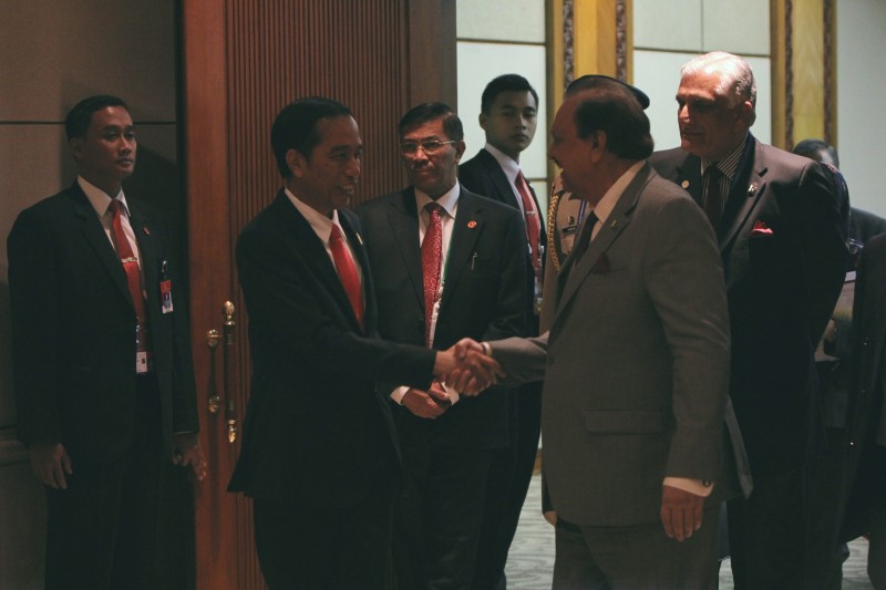 Pertemuan Bilateral Presiden Joko Widodo dan Presiden Pakistan Mamnoon Hussain