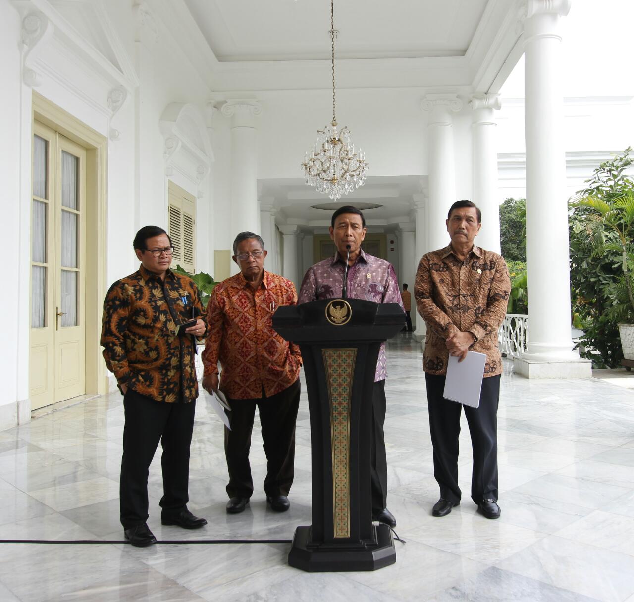 Menkopolhukam Wiranto, Rabu (4 Jan 2017) di Istana Bogor