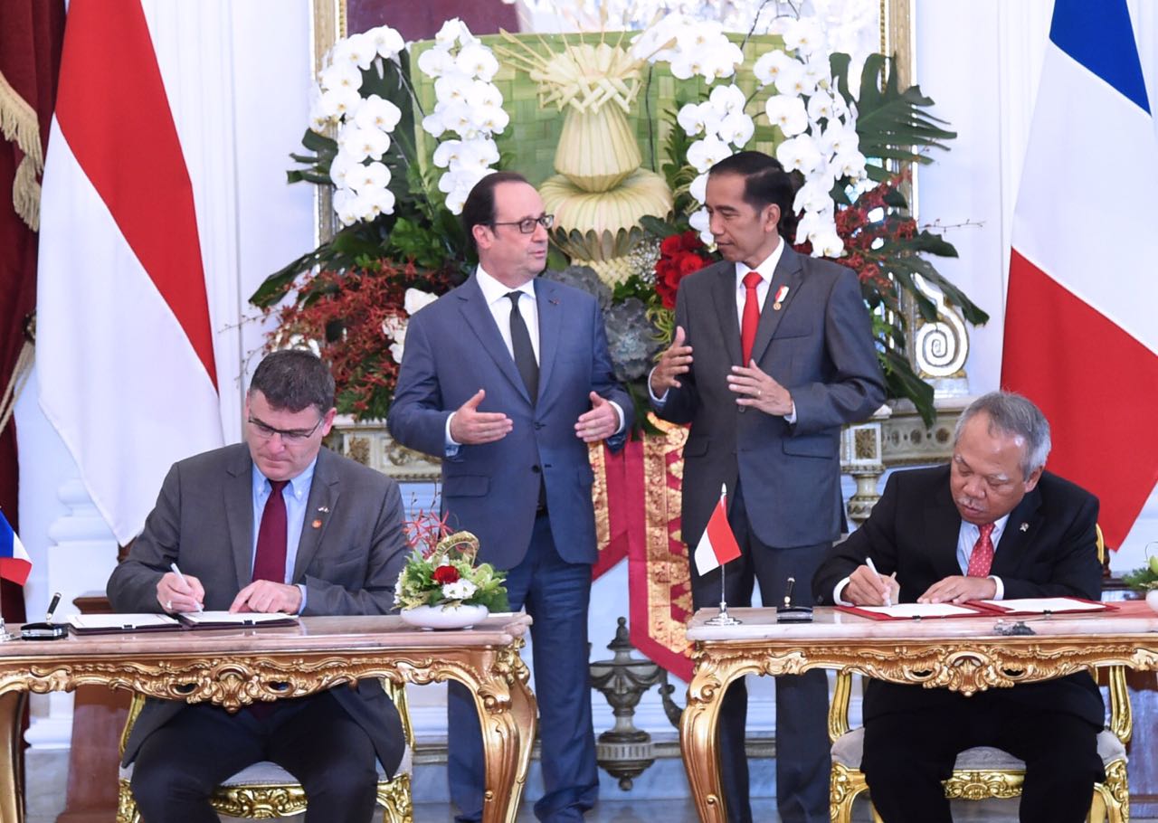 Kerjasama bilateral antara Pemerintah Indonesia dengan Pemerintah Perancis di Istana Merdeka