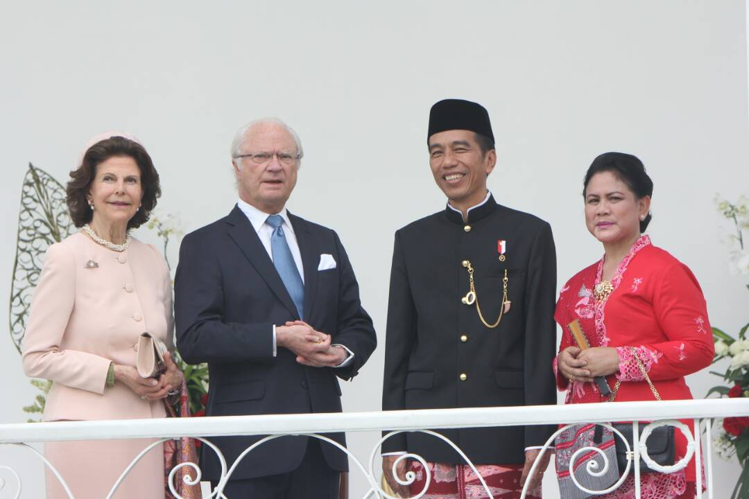 Presiden Joko Widodo bersama Ibu Negara Iriana Jokowi menerima kunjungan kenegaraan Raja Swedia, Y.M. Raja Carl XVI Gustaf beserta Y.M. Ratu Silvia di Istana Kepresidenan Bogor, Jawa Barat