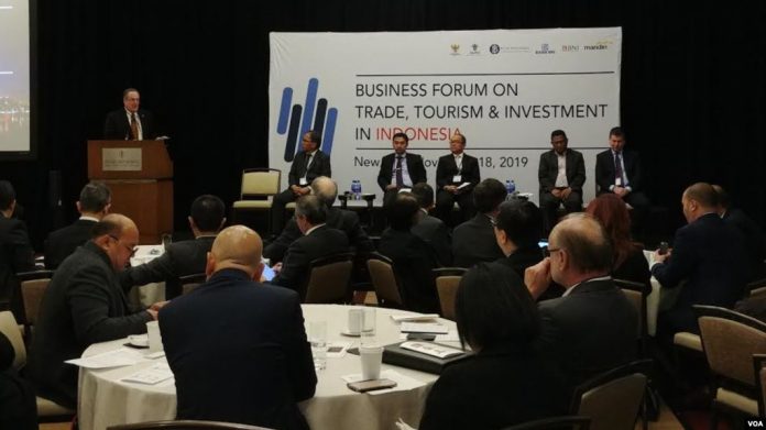 Forum Bisnis Perdagangan Pariwisata dan Investasi Indonesia-AS di kota New York, 18 November 2019. (Foto VOA Indonesia)