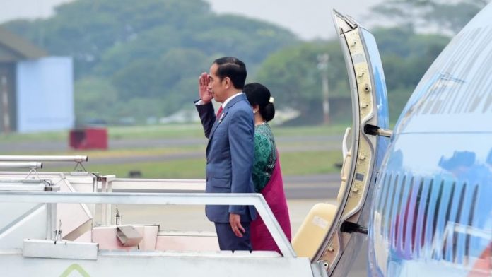 Presiden Jokowi didampingi Ibu Negara bertolak menuju Busan, Korea Selatan, Sabtu (23) siang (Foto Humas Setpres)