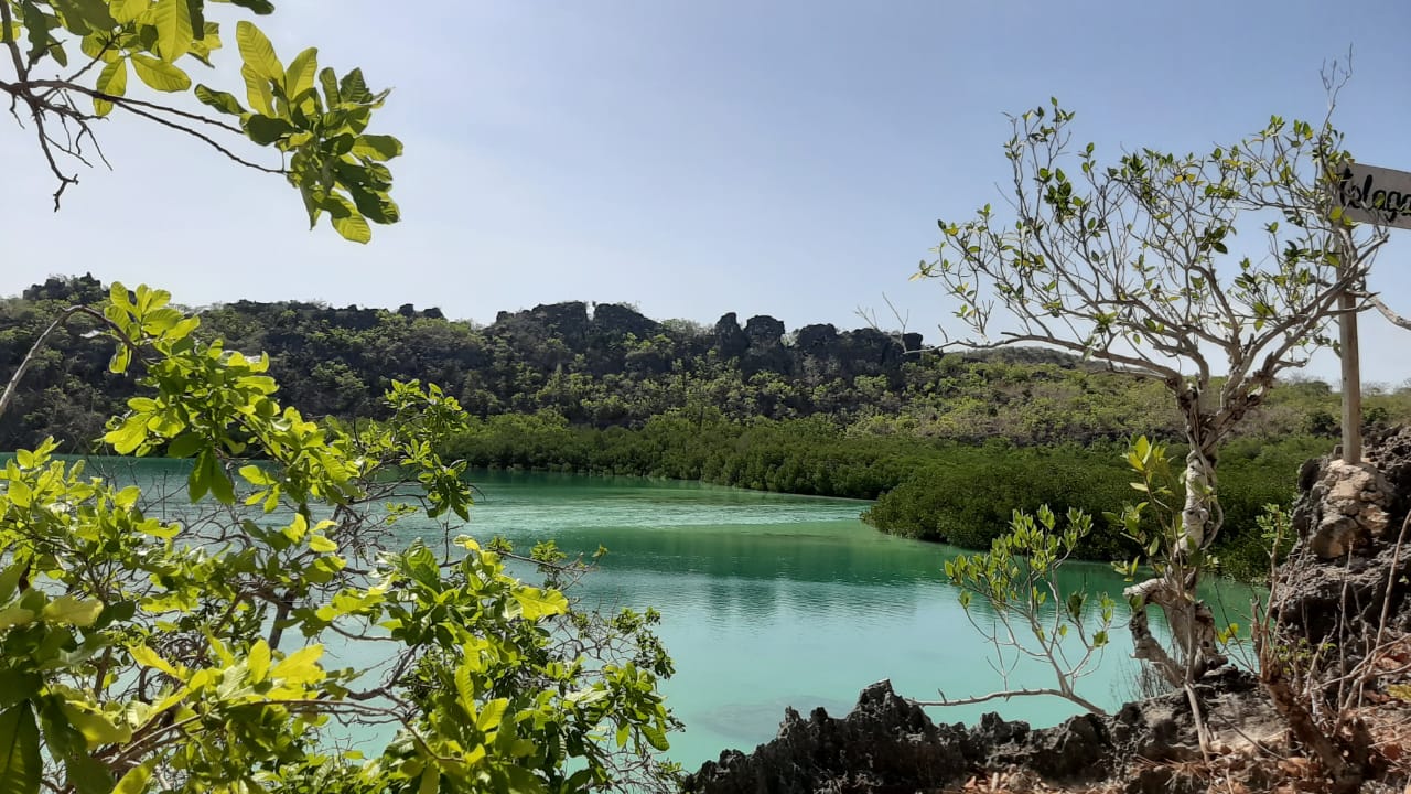 Telaga Nirwana Pulau Rote