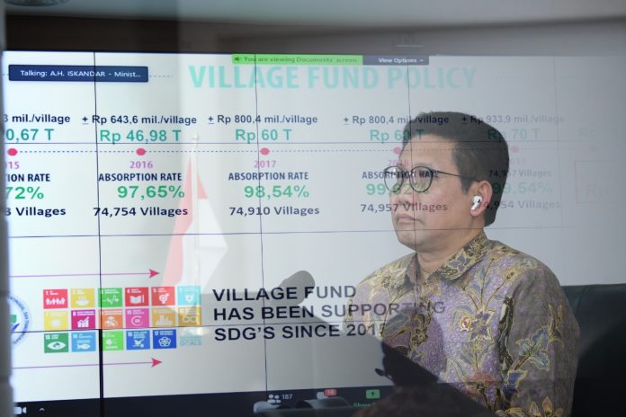 Menteri Desa, Pembangunan Daerah Tertinggal, dan Transmigrasi Abdul Halim Iskandar 2