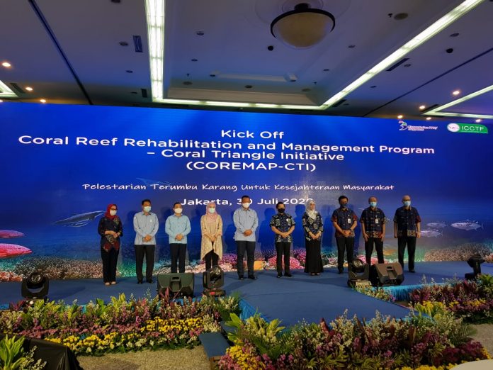 Menteri PPN atau Kepala Bappenas Suharso Monoarfa menghadiri acara Kick off Program Rehabilitasi dan Pengelolaan Terumbu Karang yang diselenggarakan pada Kamis, 30 Juli 2020 di Jakarta