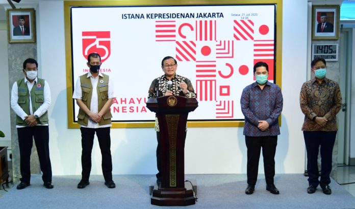 Sekretaris Kabinet Pramono Anung memberikan keterangan pers terkait Peraturan Presiden Nomor 82 Tahun 2020 di Kantor Presiden, Jakarta, pada Selasa, 21 Juli 2020