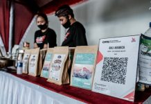 Penerapan alat pembayaran digital Quick Response Code Indonesian Standard (QRIS)