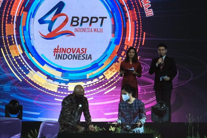 Penandatanganan MoU antara Kementerian Pariwisata dan Industri Kreatif dengan BPPT di Auditorium Gedung BJ Habibie, Jakarta