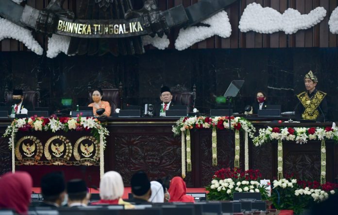 Presiden Joko Widodo menyampaikan RUU APBN 2021 dan Nota Keuangan di Gedung MPR, DPR, DPD RI