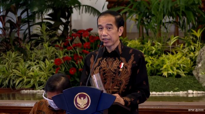 Presiden Joko Widodo memimpin Sidang Kabinet Paripurna di Istana Negara