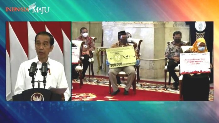 Peluncuran Bantuan Tunai Se-Indonesia di Istana Negara
