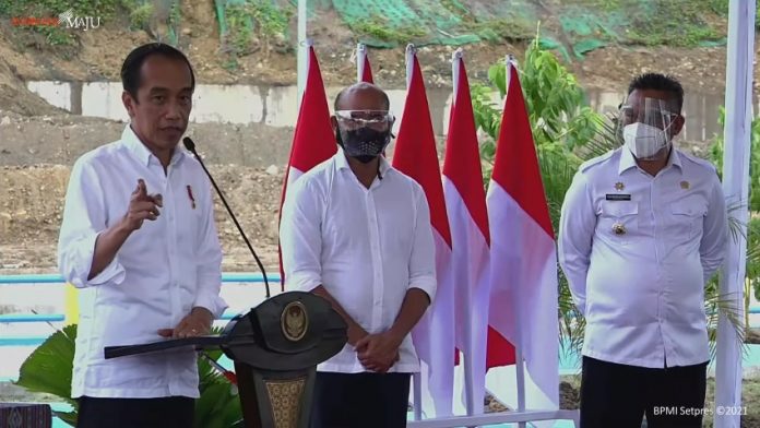 Presiden Joko Widodo meresmikan Bendungan Napun Gete di Kabupaten Sikka, Nusa Tenggara Timur