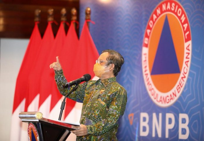 Menteri Koordinator Bidang Politik Hukum dan Keamanan Mahfud MD memberi arahan dan kebijakan dalam Rapat Koordinasi Nasional Penanggulangan Bencana Badan Nasional Penanggulangan Bencana 2021