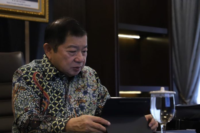 Menteri Perencanaan Pembangunan Nasional atau Kepala Bappenas Suharso Monoarfa menerima audiensi JETRO secara virtual