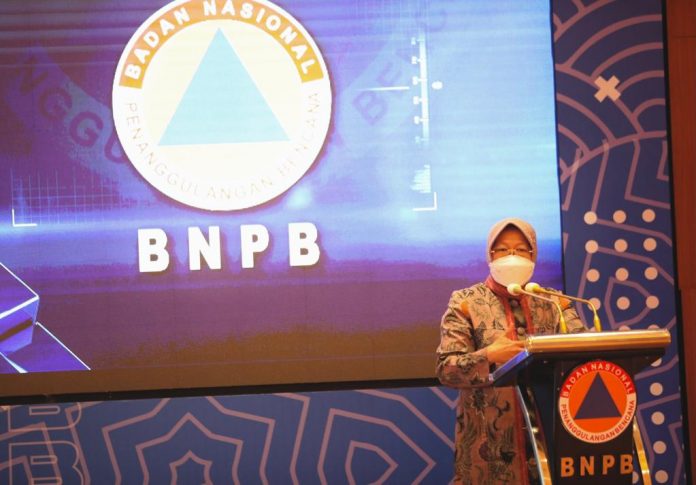 Menteri Sosial Tri Rismaharini