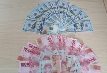 Ditekan Bullish Dollar, Rupiah Selasa Ditutup Melemah ke Rp16.695/USD