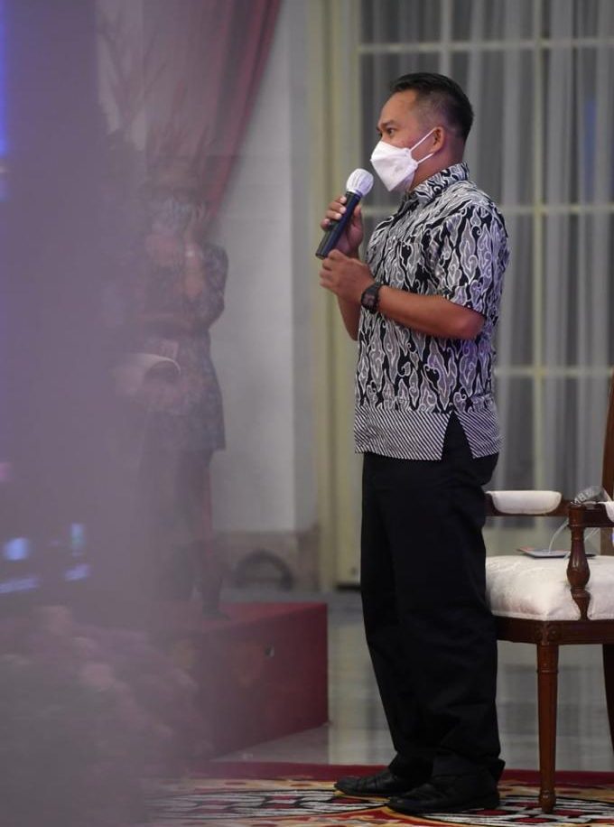 Salah satu penerima Kartu Prakerja Tahun 2020-2021 Stevenly Rio Loginsi dari Sulawesi Utara