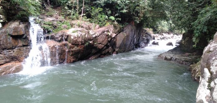 Aliran Sungai Eaek Sisira sebagai sumber energi untuk pembangkit listrik green bond