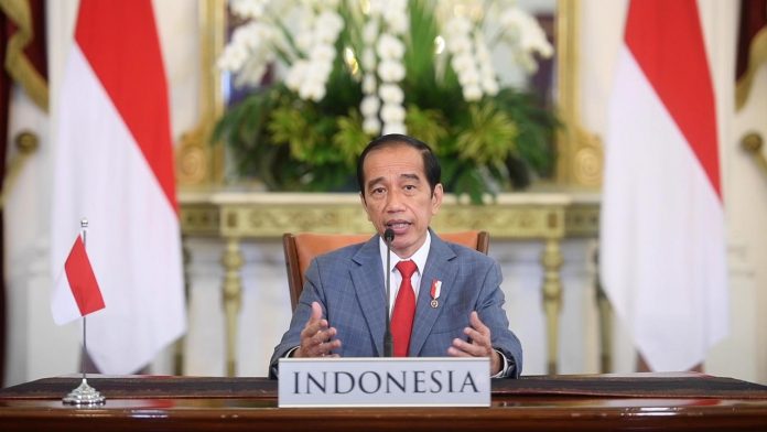 Presiden Joko Widodo mengikuti Konferensi Tingkat Tinggi Perubahan Iklim atau Leaders Summit on Climate secara virtual dari Istana Kepresidenan Bogor, Jawa Barat