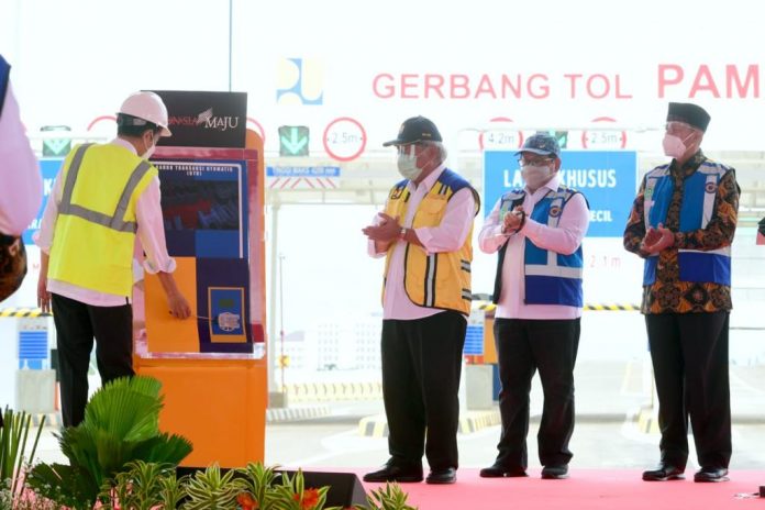 Presiden Joko Widodo meresmikan Jalan Tol Serpong-Cinere Ruas Serpong-Pamulang dan Cengkareng-Kunciran