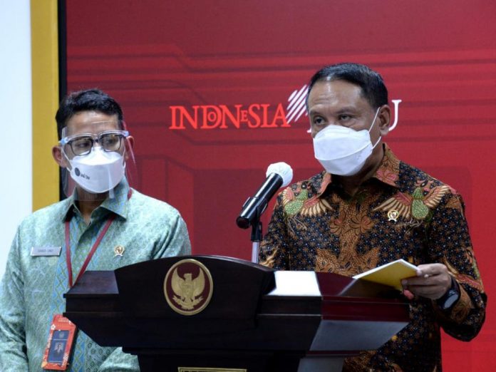 Menteri Pemuda dan Olahraga Zainudin Amali memberi keterangan pers di Kantor Presiden