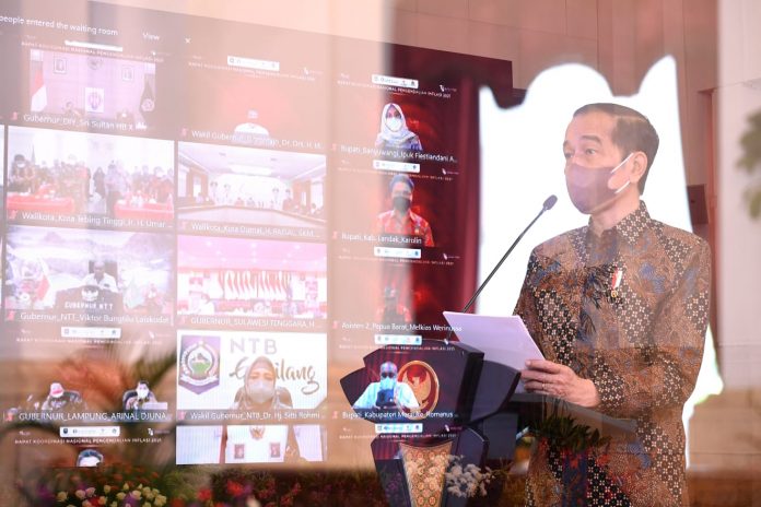Presiden Joko Widodo memberikan arahan dalam peresmian pembukaan Rapat Koordinasi Nasional Pengendalian Inflasi 2021 di Istana Negara, Jakarta, pada Rabu, 25 Agustus 2021
