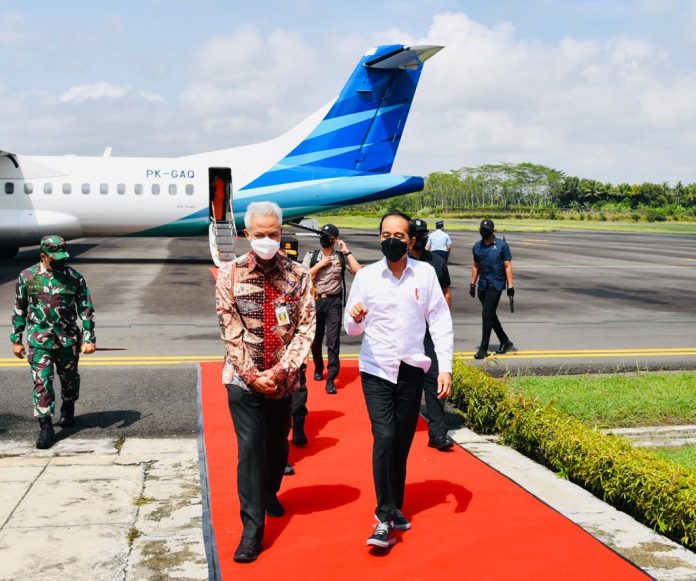 Presiden Joko Widodo melakukan kunjungan kerja ke Kabupaten Cilacap, Provinsi Jawa Tengah