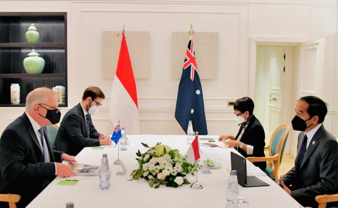 Presiden Joko Widodo mengadakan pertemuan bilateral bersama Perdana Menteri Australia Scott Morrison di Hotel Splendide Royal