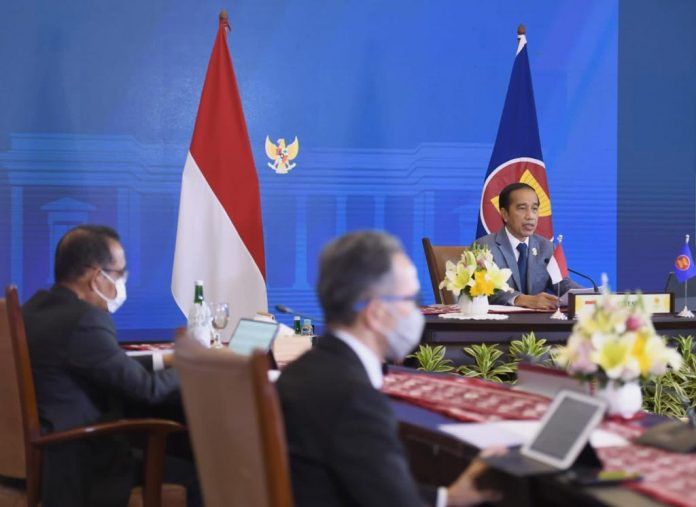 Presiden Joko Widodo menyampaikan pidatonya pada Konferensi Tingkat Tinggi ke-4 ASEAN-Rusia secara virtual di Istana Kepresidenan Bogor, Jawa Barat, pada Kamis, 28 Oktober 2021.