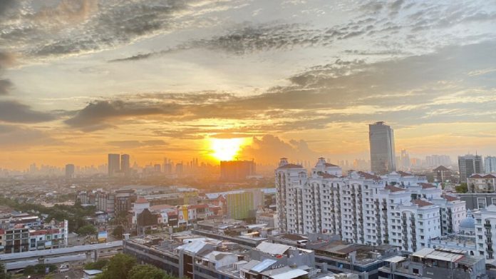 Langit bercerita (Foto Vera Herlina) 3