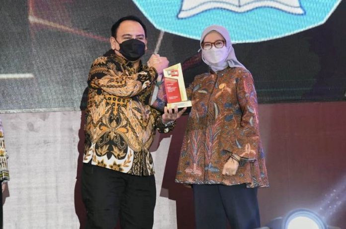 2022-06-16_Penghargaan_Pengaduan_1