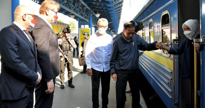 Presiden Jokowi Tiba di Kyiv