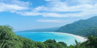 Pantai Kolbano (Foto : Stella Adimin/Kontributor VM)