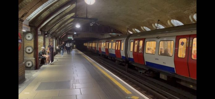Baker Street Underground London di Inggris