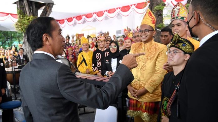 Upacara Penurunan Bendera Negara