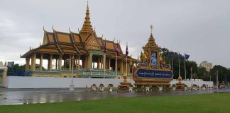 istana kerajaan kamboja