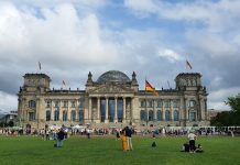 Jerman Bersiap Menghadapi Ancaman Perang Modern Gedung Parlemen Reichstag Jerman
