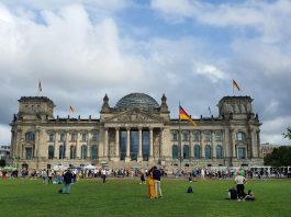 Gedung Parlemen Reichstag Jerman