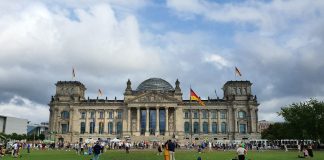 Gedung Parlemen Reichstag