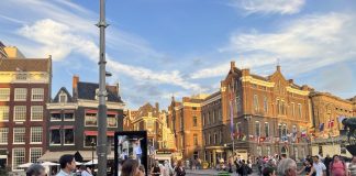 Jalan Pusat Komersial Rokin Street Amsterdam