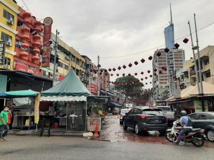 Kuliner di Alor Food Street Kuala Lumpur